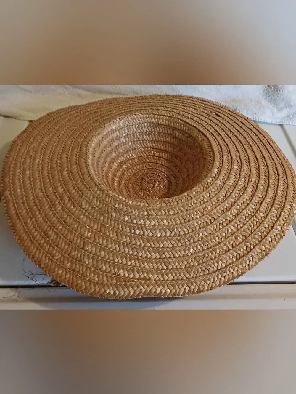 Straw Sun Hat Wall Decor